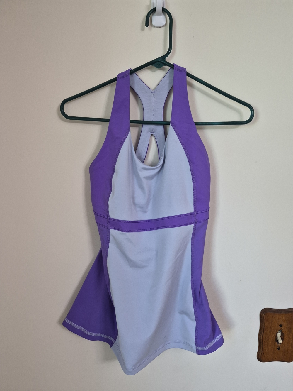 Lululemon Lavender and Purple Racerback Athletic Tank Built In Bra Size 4